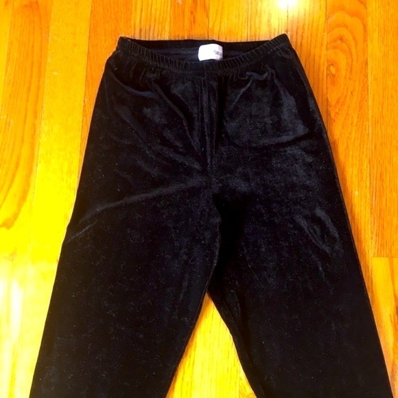 Nieman Marcus Velour Fabric Rich Pants Size Medium​ - Picture 3 of 8